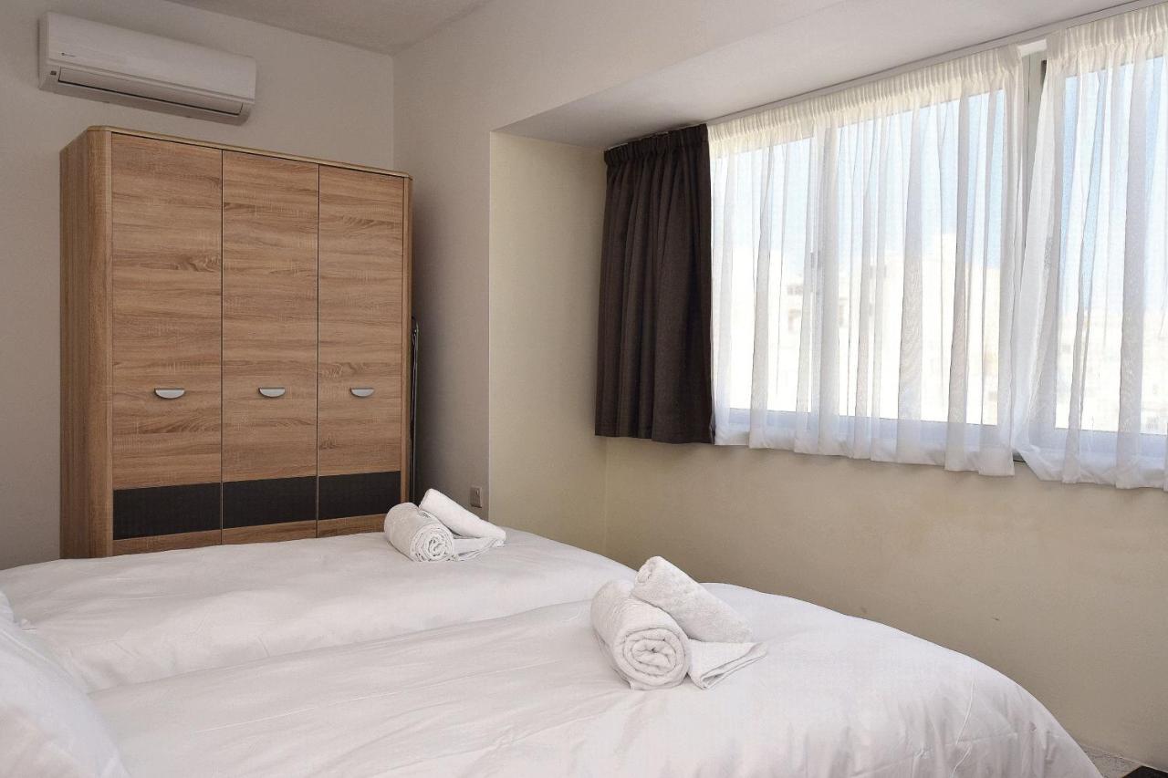 2 Bedroom, Bright & Central Top Floor Apartment - 5 Msida Exterior photo